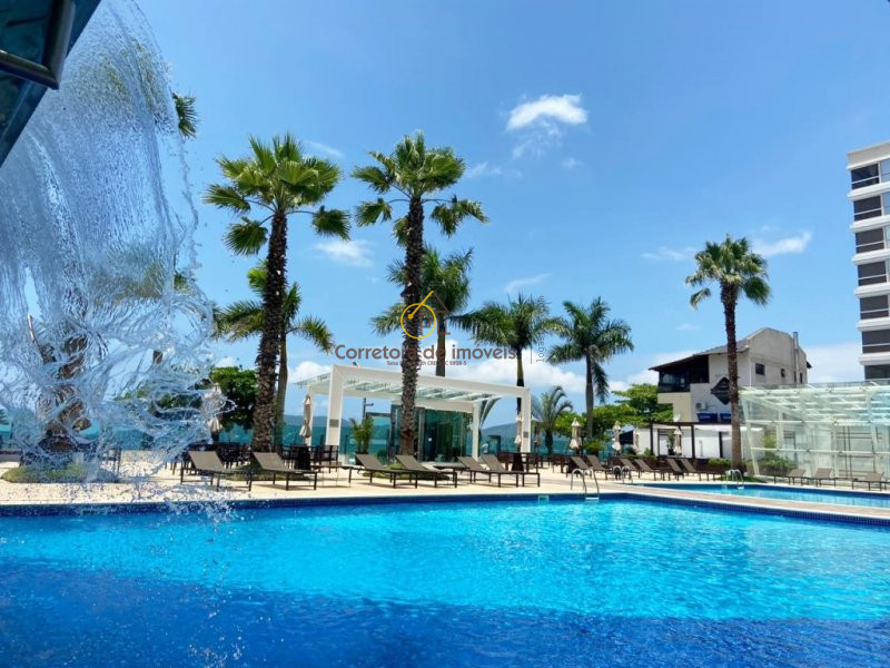 Apartamento à venda  no Meia Praia - Itapema, SC. Imóveis